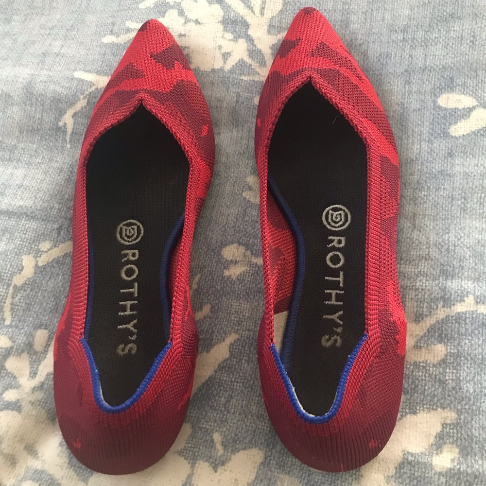 Rothy red camo pointy shoe. Size 7.5